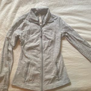 LULULEMON speed up jacket, light grey